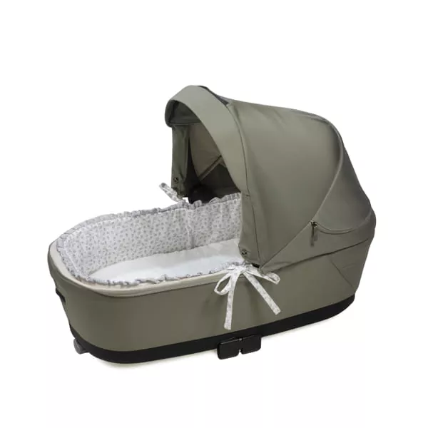 Cubre Cuco con Varillas- Sabana ajustable Little Bloom Flor Gris Pasito a Pasito