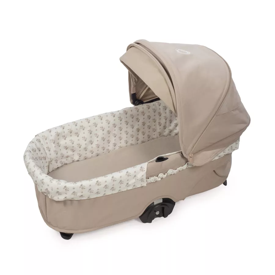 Cubre cuco con gomas - sabana ajustable Botton Flores Walking Mum